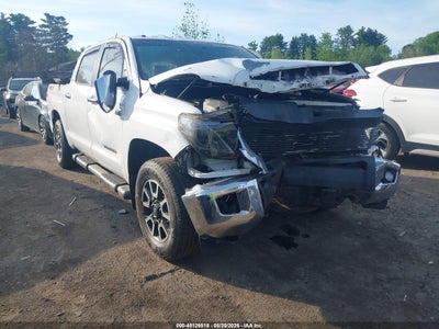 TOYOTA TUNDRA 2017
