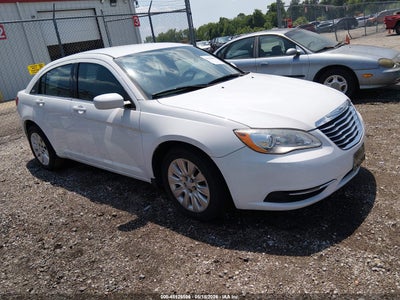 CHRYSLER 200 2014