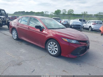 TOYOTA CAMRY 2018