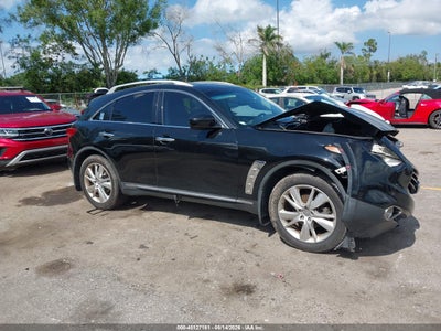 INFINITI FX35 2012