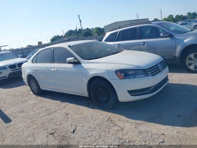 VOLKSWAGEN PASSAT 2015