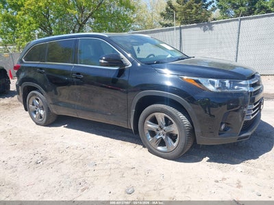 TOYOTA HIGHLANDER 2017