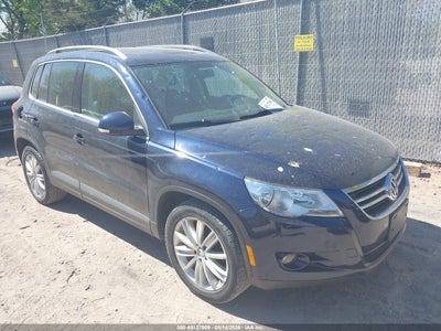 VOLKSWAGEN TIGUAN 2011