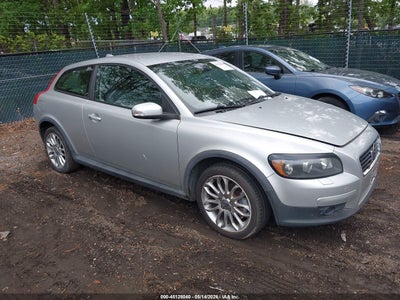 VOLVO C30 2009