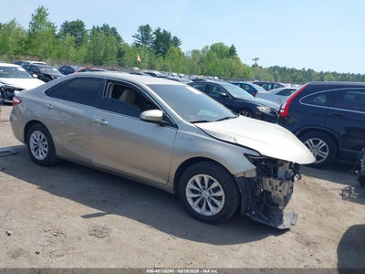 TOYOTA CAMRY HYBRID 2015