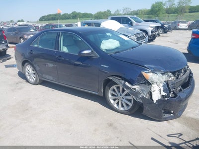 TOYOTA CAMRY HYBRID 2014