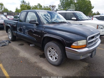 DODGE DAKOTA 2002