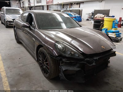 PORSCHE PANAMERA 2013