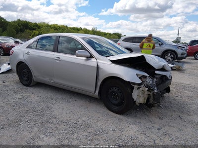 TOYOTA CAMRY 2010