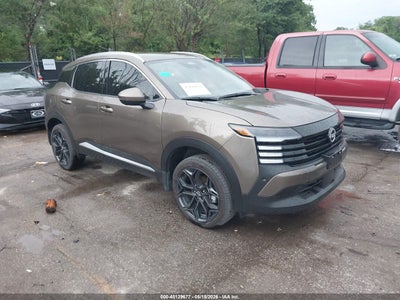 NISSAN KICKS 2025