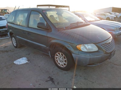 CHRYSLER VOYAGER 2002