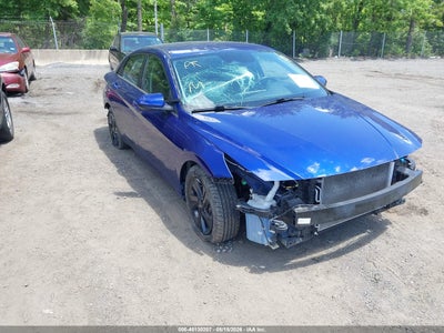 HYUNDAI ELANTRA 2022