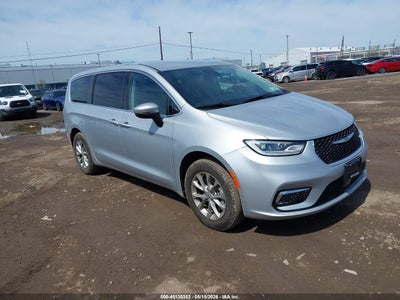 CHRYSLER PACIFICA 2023