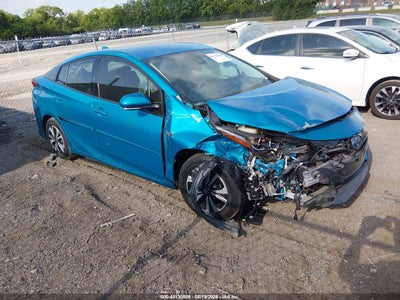 TOYOTA PRIUS PRIME 2017