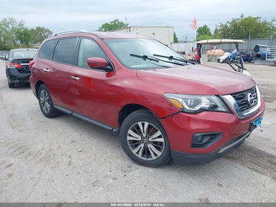 NISSAN PATHFINDER 2017