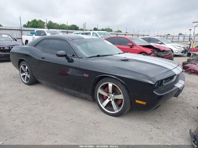 DODGE CHALLENGER 2013