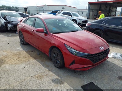 HYUNDAI ELANTRA 2022