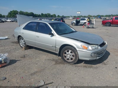 TOYOTA CAMRY 2001