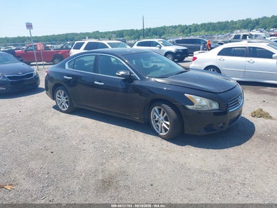 NISSAN MAXIMA 2011