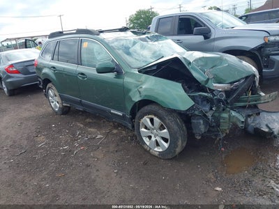 SUBARU OUTBACK 2012
