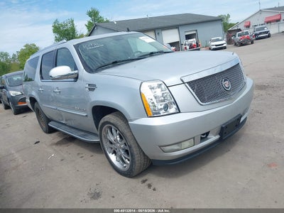 CADILLAC ESCALADE ESV 2012