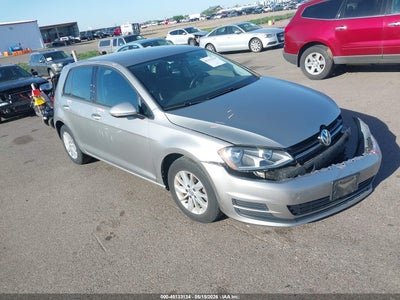 VOLKSWAGEN GOLF 2015