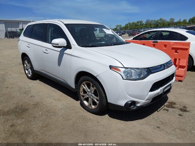 MITSUBISHI OUTLANDER 2014