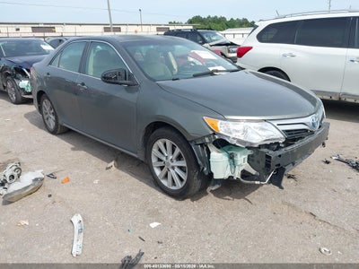 TOYOTA CAMRY HYBRID 2012