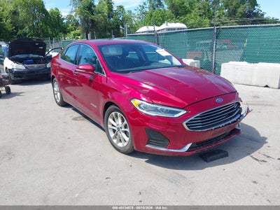 FORD FUSION HYBRID 2019