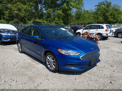 FORD FUSION HYBRID 2017
