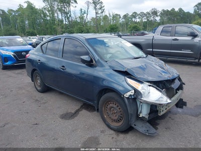 NISSAN VERSA 2016