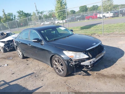 HYUNDAI GENESIS 2011