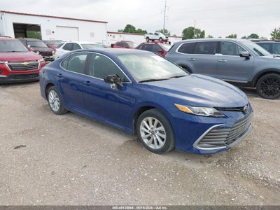 TOYOTA CAMRY 2023
