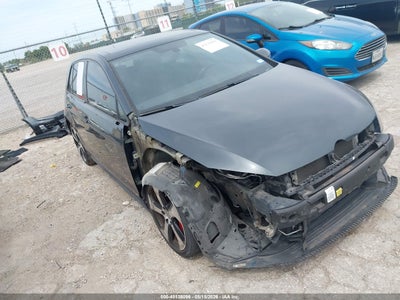 VOLKSWAGEN GOLF GTI 2017