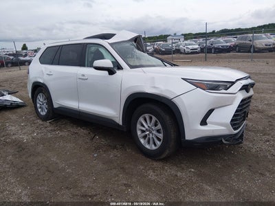TOYOTA GRAND HIGHLANDER 2025