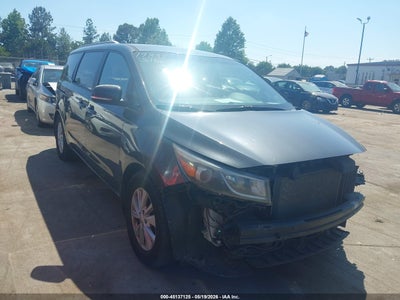 KIA SEDONA 2015