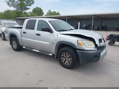 MITSUBISHI RAIDER 2006