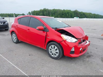 TOYOTA PRIUS C 2014