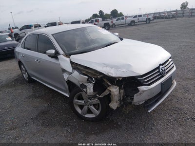 VOLKSWAGEN PASSAT 2015