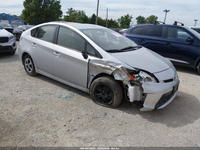 TOYOTA PRIUS 2012