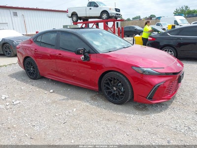 TOYOTA CAMRY 2026
