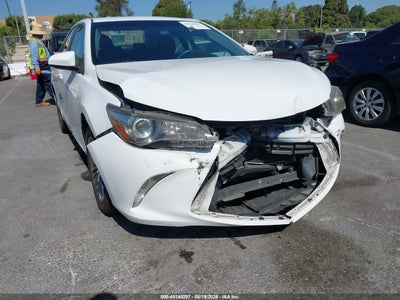 TOYOTA CAMRY 2017