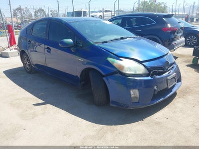 TOYOTA PRIUS 2010
