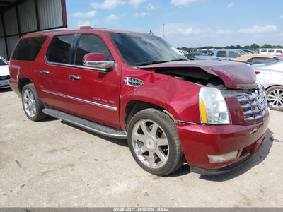 CADILLAC ESCALADE ESV 2011