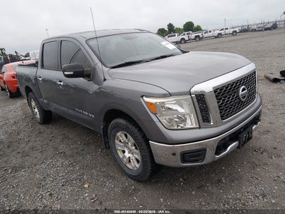 NISSAN TITAN 2018