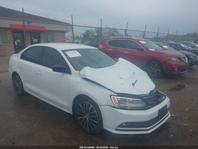 VOLKSWAGEN JETTA 2016