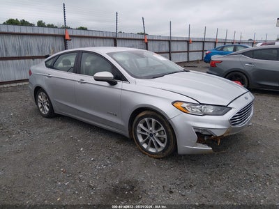FORD FUSION HYBRID 2019