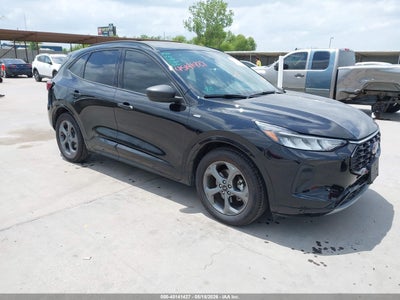 FORD ESCAPE 2023