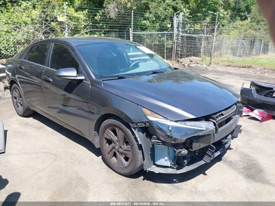HYUNDAI ELANTRA 2022