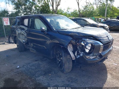 MITSUBISHI OUTLANDER 2024
